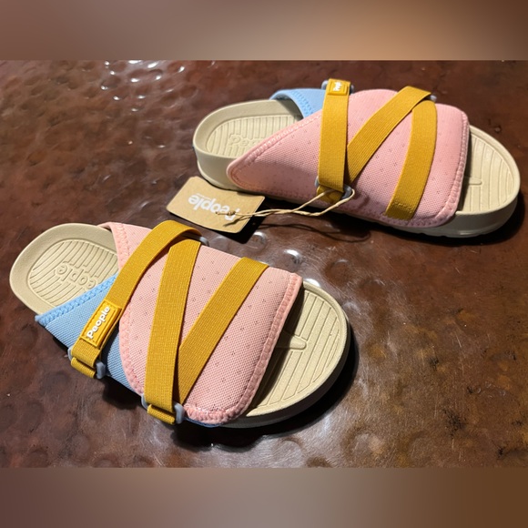 people footware Other - People Footwear slides